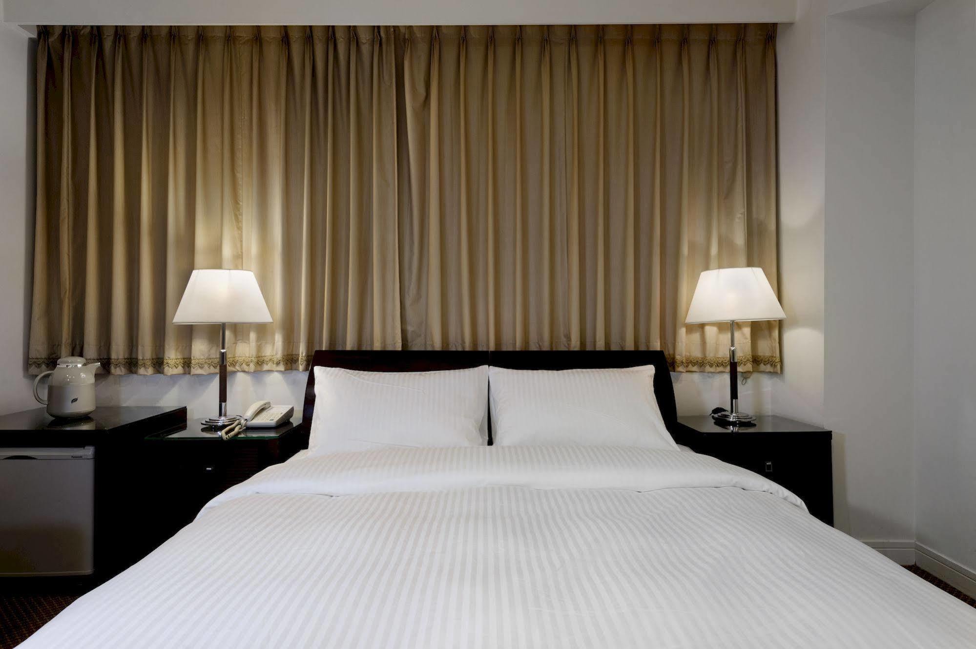 Nei Jiang Hotel Тайбэй Экстерьер фото